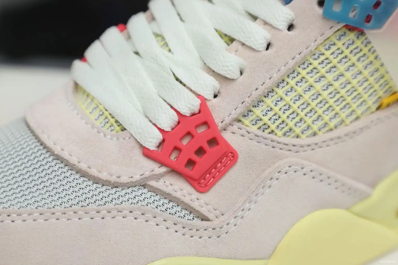 RETRO JORDAN UNION X ICE' 4 'GUAVA LA Kimikick AIR 0709
